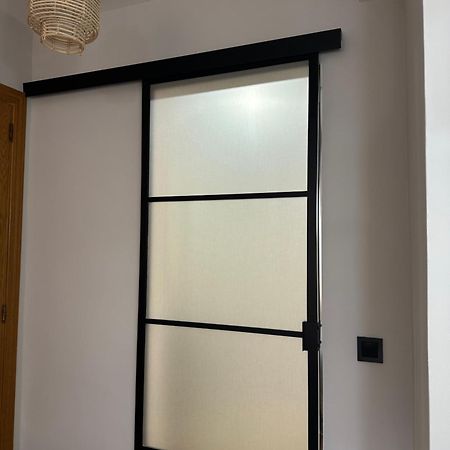 אלקובנדס Hostal Fronton מראה חיצוני תמונה